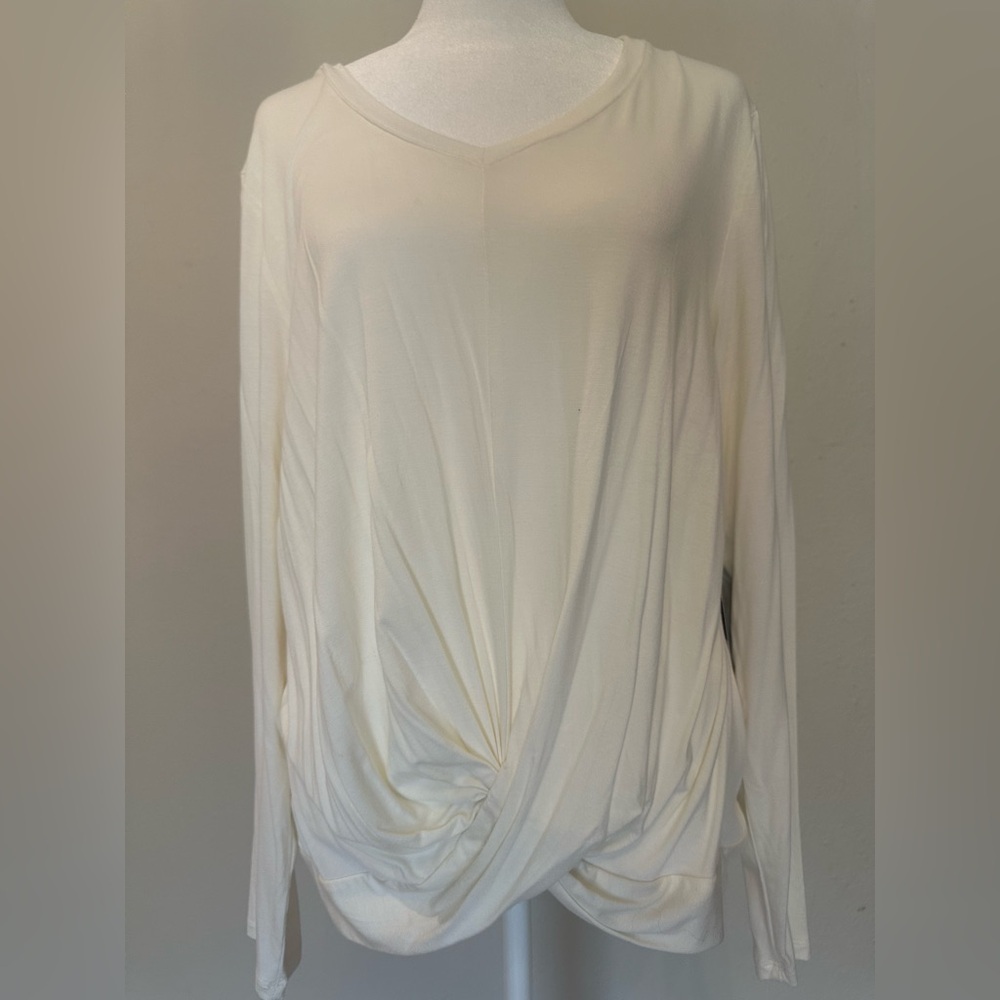 Simply Vera Vera Wang Cream Twist Front Long Sleeve Blouse
